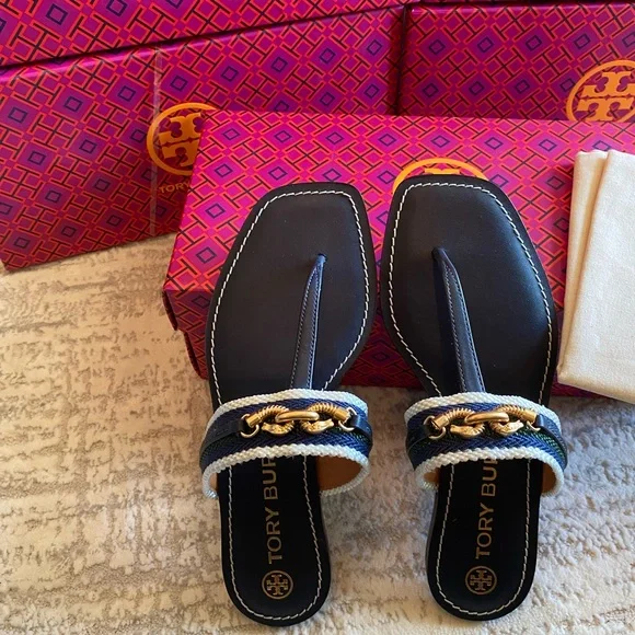Tory Burch JESSA Thong Sandals - Picture 6 of 9